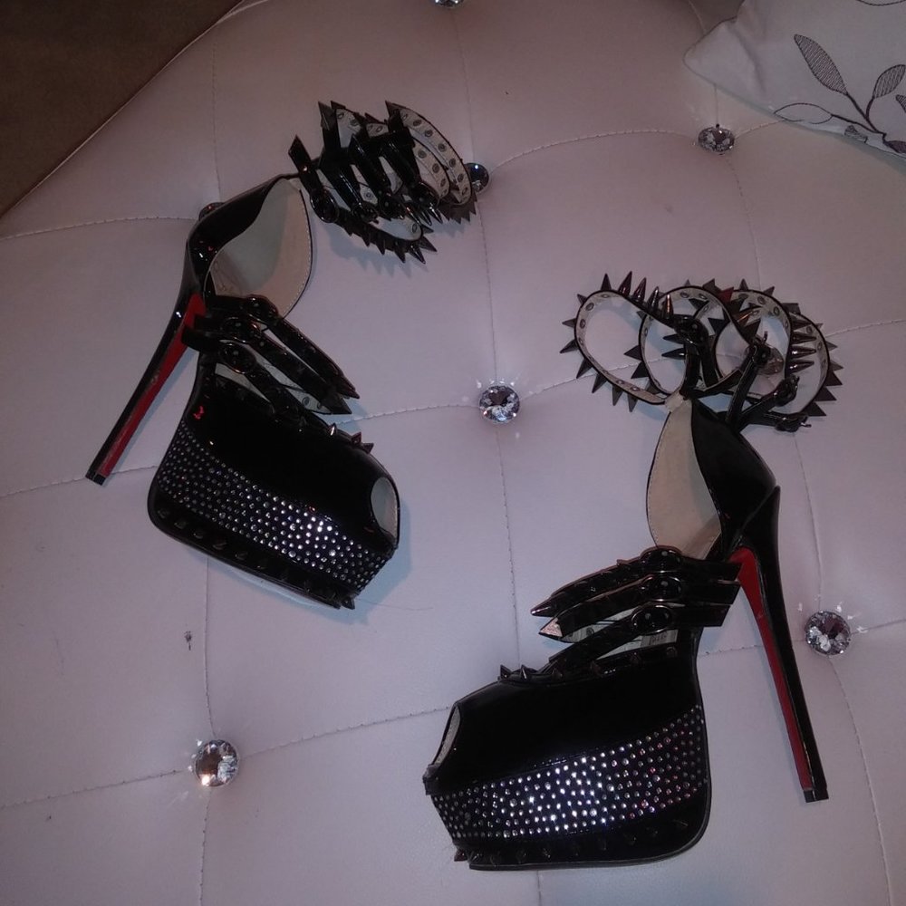 NWT Christian Louboutin Platform Heels - Picture 2 of 5